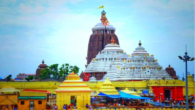 ଝଲସିବ ବଡ଼ ଦେଉଳର  ୭ଟି ଦ୍ୱାର ରୂପାରେ