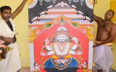 ତିନି ଠାକୁର ଅଣସରରେ , ପୂଜା ପାଇଲେ ପଟିଦିଅଁ